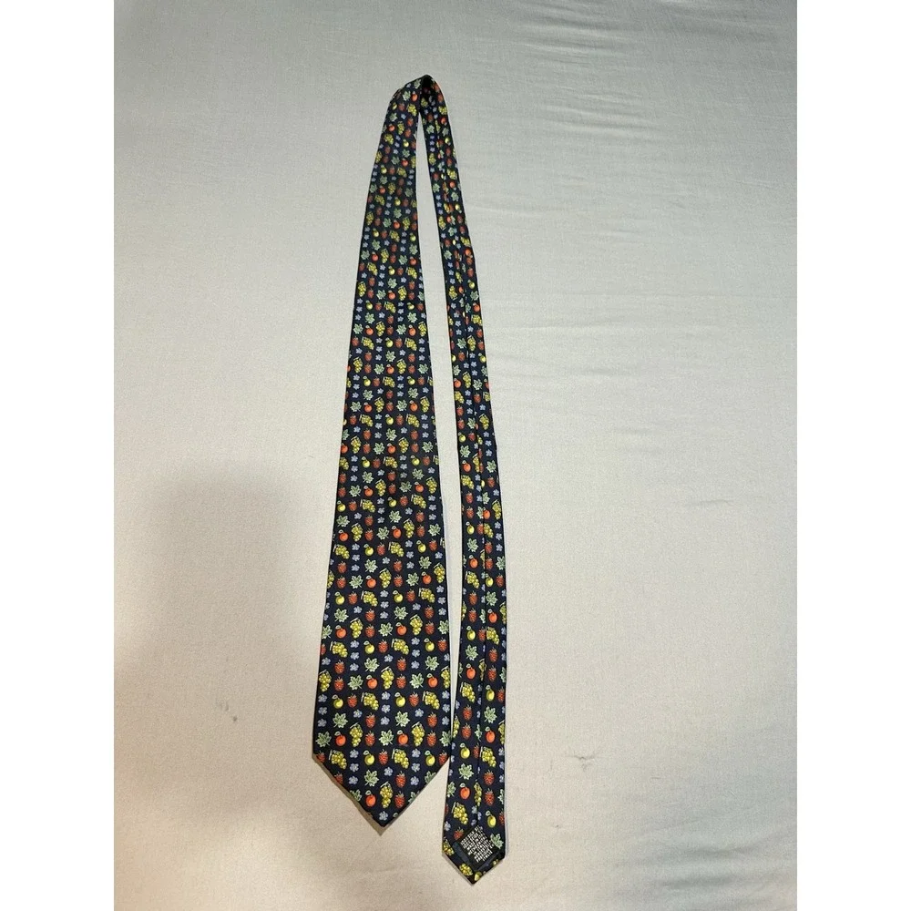 VTG Beaufort The Rack Silk Navy‎ Blue Fruit Neck Tie